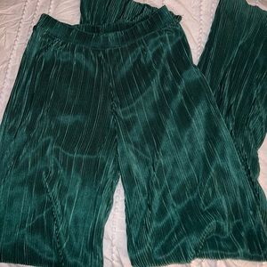 Zara pleated pants
